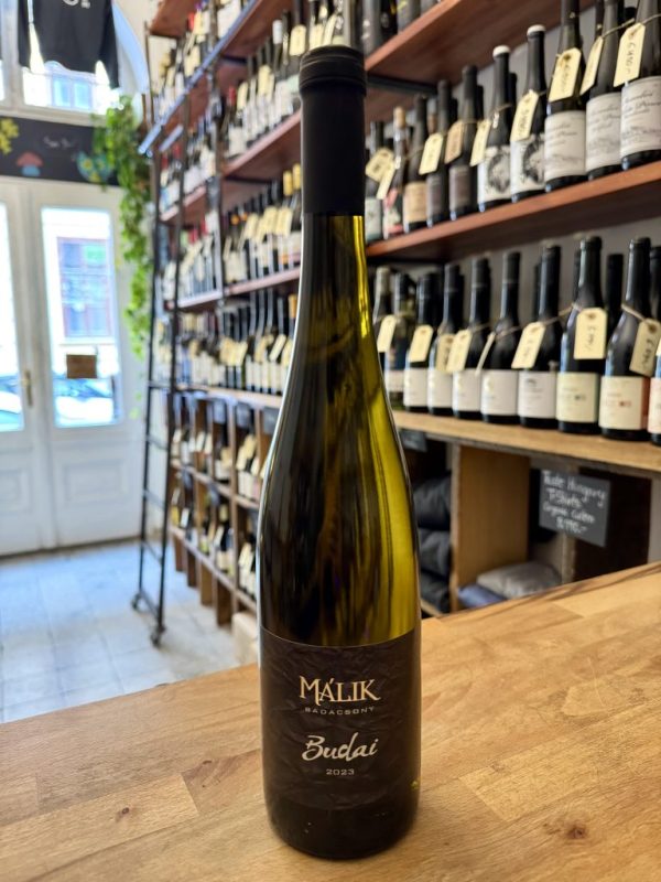 Taste-hungary-wine-shop-malik-budai