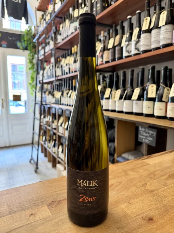 Taste-hungary-wine-shop-malik-zeus