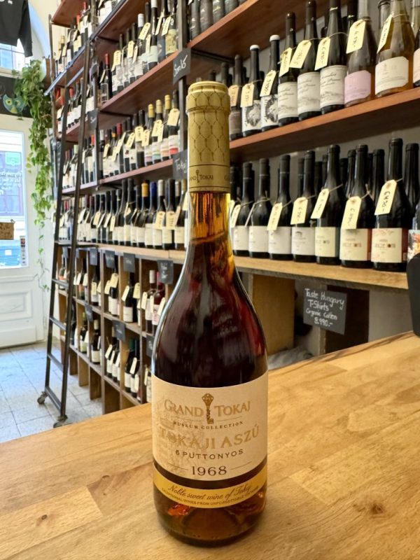 Taste-hungary-wine-shop-grand tokaj-6p-1968.