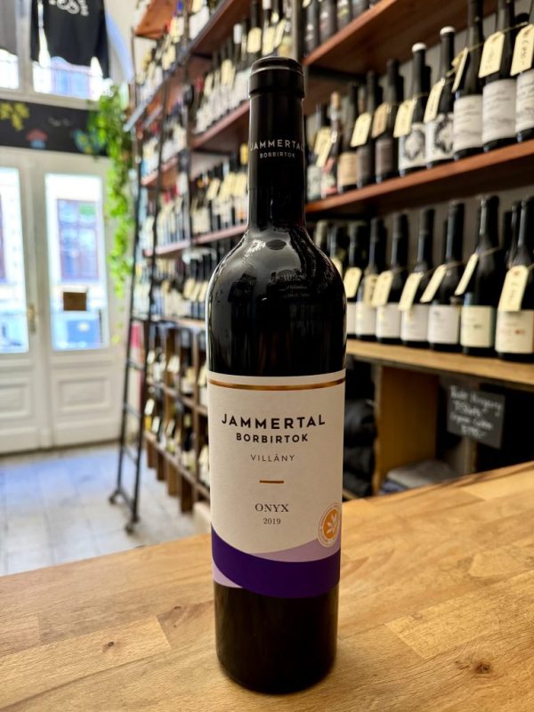Taste-hungary-wine-shop-jammertal-onyx